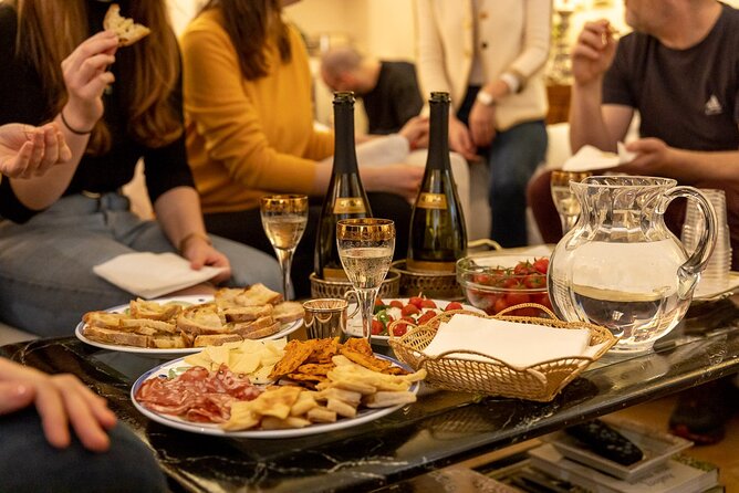 Small Group Pasta and Tiramisu Class in Venice - Included in the Package