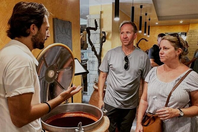 Small Group Pompeii Wine Tasting With Lunch & Transfer Included - Guided Winery Tour and Tasting