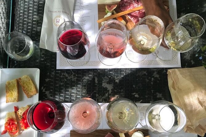 Small Group Pompeii Wine Tasting With Lunch & Transfer Included - Tour Features and Inclusions