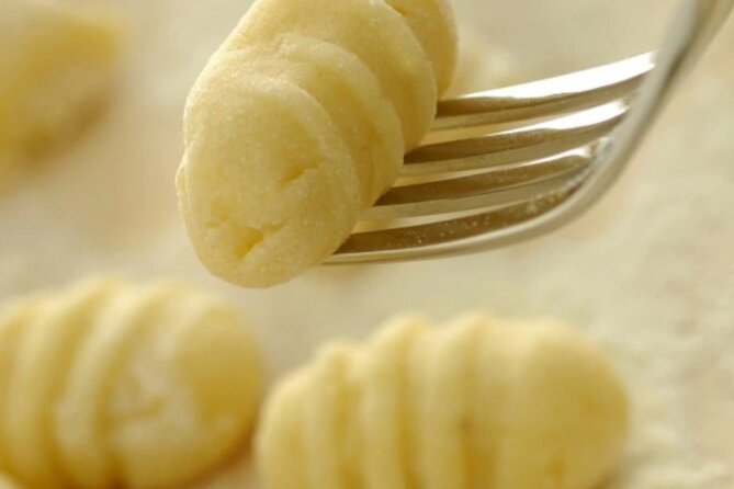 Small Group Positano Cooking Class Gnocchi Tiramisu With Drinks - Fresh Ingredients From the Home Garden