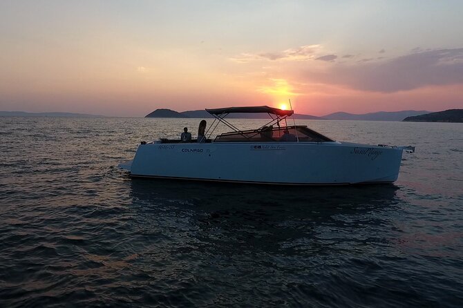 Small Group Powerboat Sunset Cruise - Highlights and Key Features