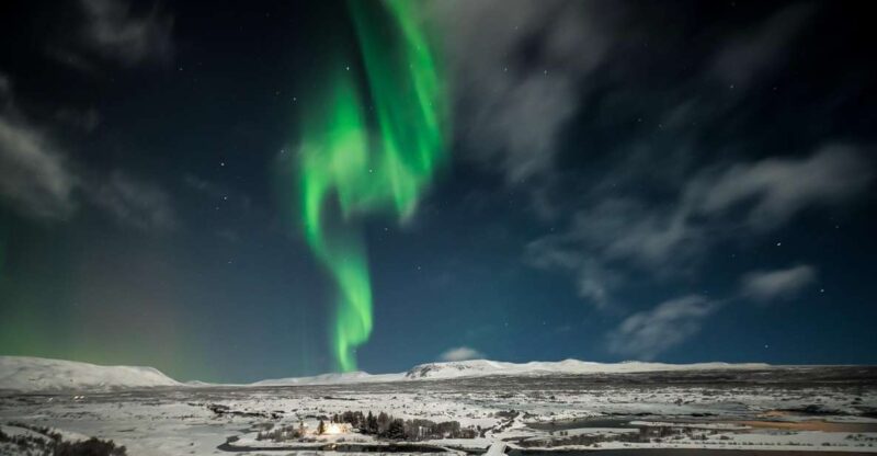 Small-Group Premium Northern Lights Tour From Reykjavik - Key Points
