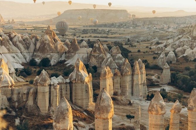 Small Group Red Tour - Rock Formations and Cultural Heritage
