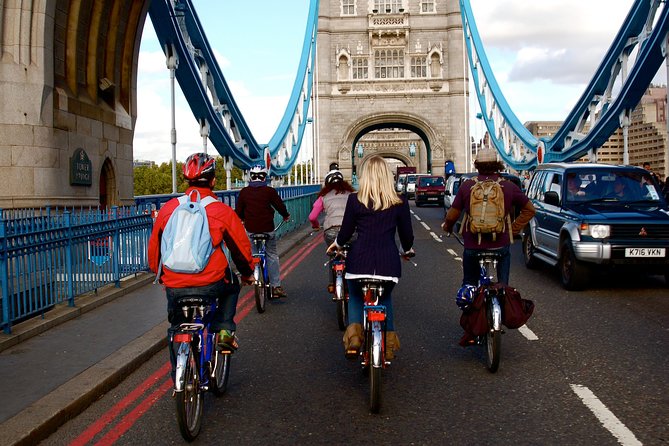 Small-Group River Thames Bike Tour - Lunch Stop at Borough Market