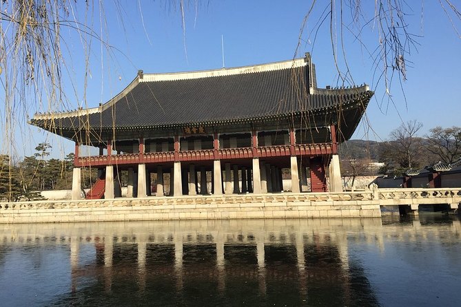 Small-Group Royal Palace and Seoul City Tour W/ Lunch - Shopping Experiences