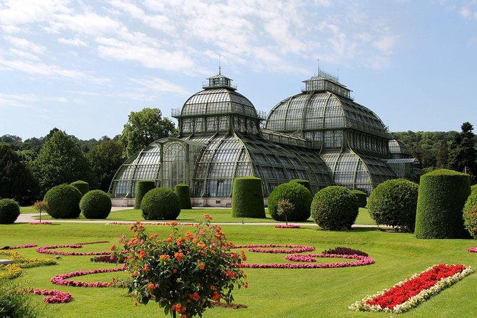 Small-Group Schönbrunn Palace Half-Day Tour With a Historian Guide - Exploring the Palace Rooms