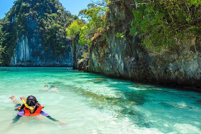 Small-Group Sea Kayaking at Hong Island From Krabi - Tour Considerations and Restrictions