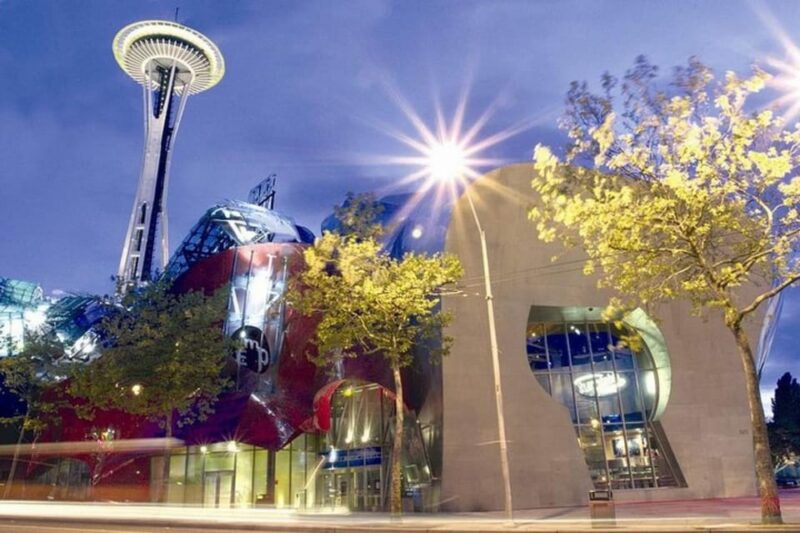 Small Group Seattle Day Tour With Major Attractions,Tea&Deli - Key Attractions and Itinerary