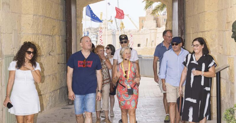 Small Group: Southern Gems and Grand Harbour Tour - Key Points