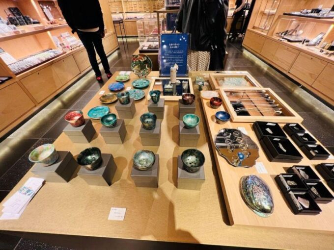 Small-Group Souvenirs Hunting Tour in Ginza - Meeting Point and Directions