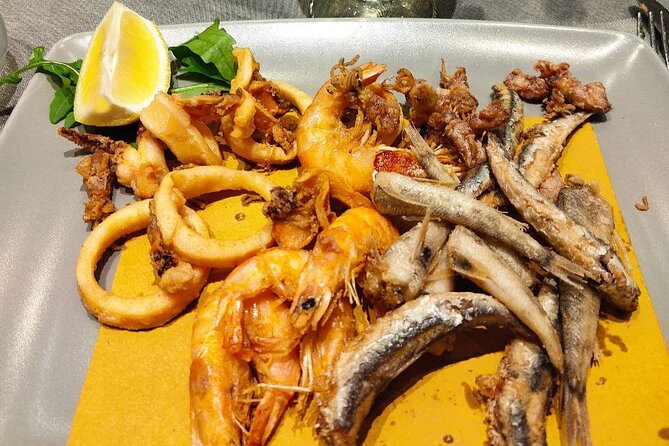 Small-Group Street Food Tour in Naples - Accessibility