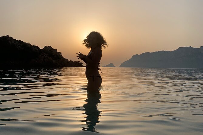 Small Group Sunrise Kayak Tour With Snorkeling and Coffee - Meeting and Pickup