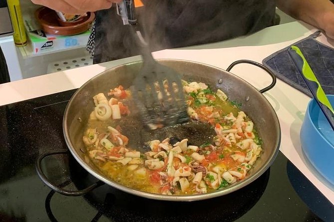 Small Group Tapas and Paella Cooking Class in Madrid - Class Features