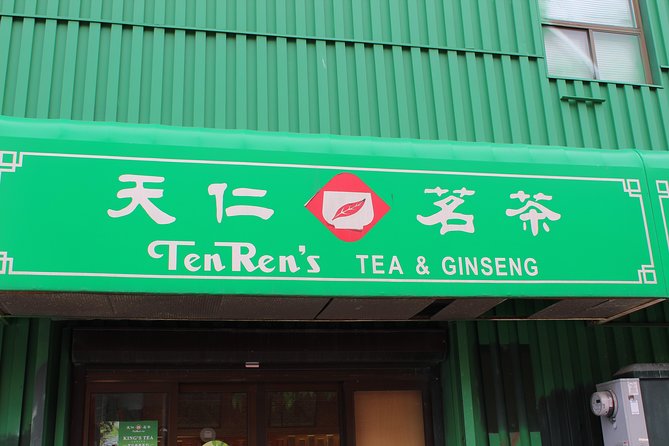 Small-Group Toronto Kensington Market and Chinatown Walking Tour - Included in the Tour