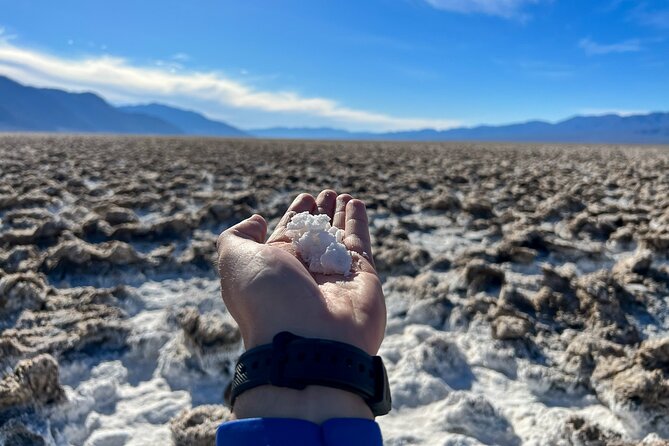 Small Group Tour at the Death Valley From Las Vegas + LUNCH - Inclusions and Amenities
