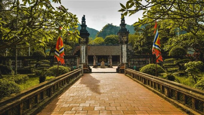 Small Group Tour From Hanoi: Hoa Lu -Tam Coc- Local Family - Pickup and Transfer Details