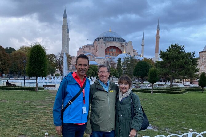 Small Group Tour: Hagia Sophia, Basilica Cistern, Blue Mosque and Grand Bazaar - Accessibility and Fitness Level
