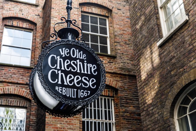 Small-Group Tour: Historical Pub Walking Tour of London - Logistics