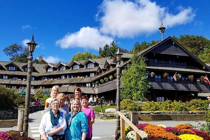 Small Group Tour in Stowe, Vermont - Scenic Drive Through Vermont