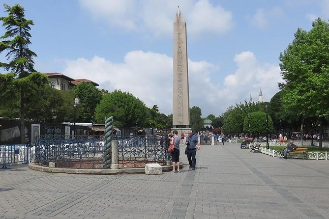 Small Group Tour of Istanbul Highlights Morning - Browsing the Grand Bazaar