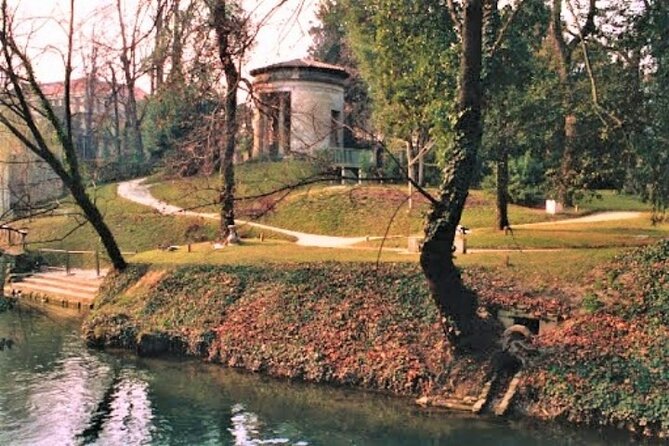 Small Group Tour to Discover Masonic Padua - Tour Logistics and Ratings