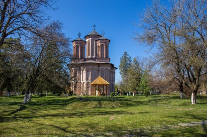 Small Group Tour to Mogosoaia Palace & Snagov Monastery - Snagov Monastery