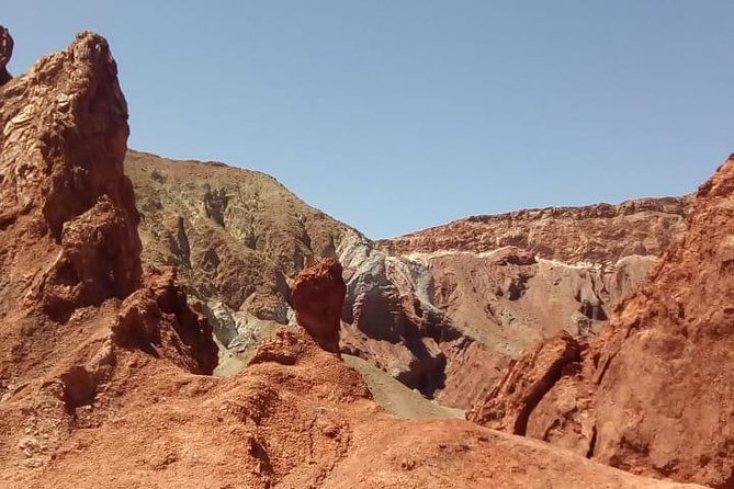 Small-Group Tour to Rainbow Valley - Exploring Rainbow Valley