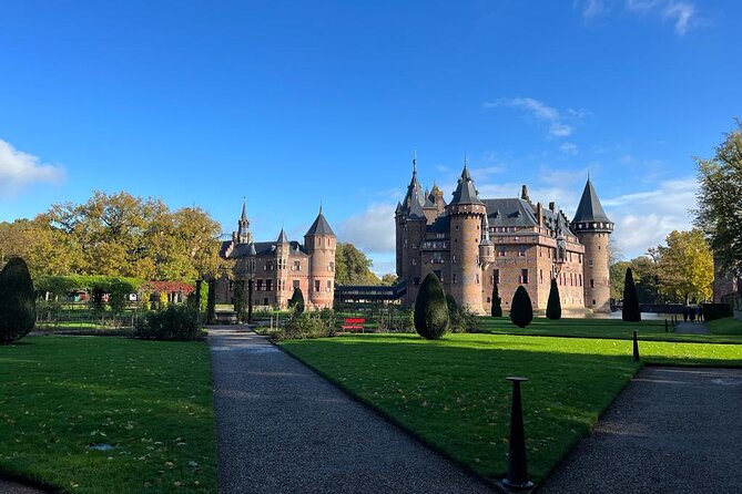 Small Group Tour to Royal Palace & Castle De Haar From Amsterdam - Accessibility Information