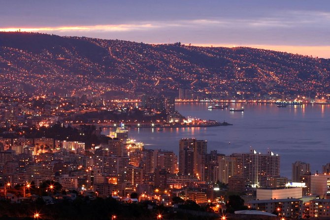 Small-Group Tour to Viña Del Mar and Valparaiso From Santiago - Wine Tasting Experience