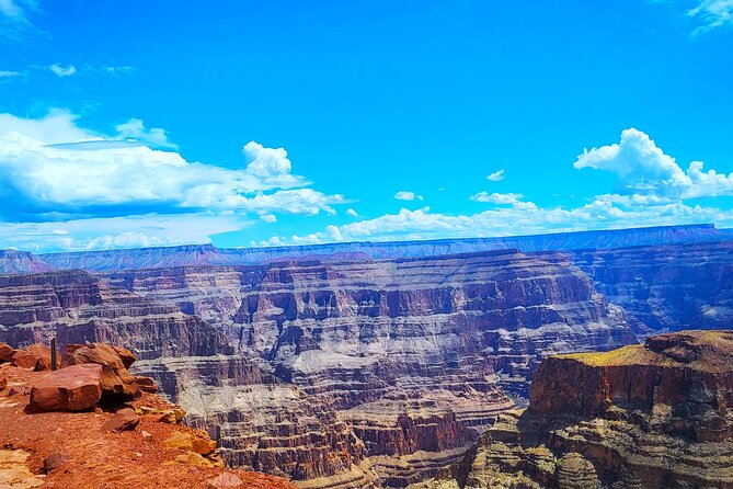 Small Group Tour to West Rim, Hoover Dam and 7 Magic Mountains - Exploring the West Rim