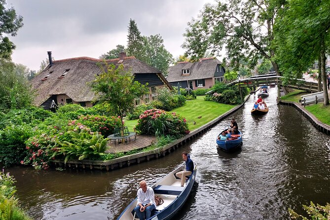 Small-Group Tour to Windmills & Giethoorn With Boat Tour - Quick Points