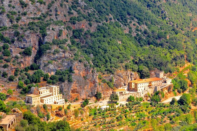 Small Group Tours to Qadisha Valley, Bcharre and Cedars With Lunch and All Fees - Exploring Qadisha Valley