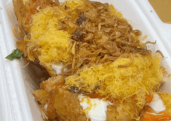 Small Group Train Street and Food Tour - Cancellation Policy