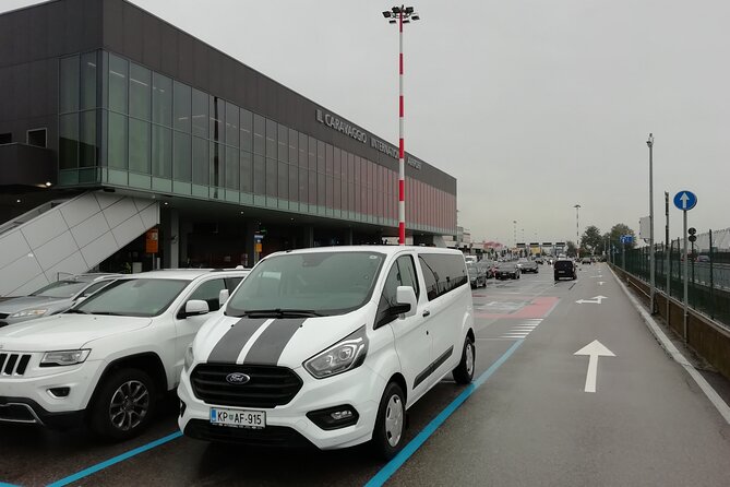 Small-Group Transfer From Bergamo Airport to Trieste - Vehicle and Amenities
