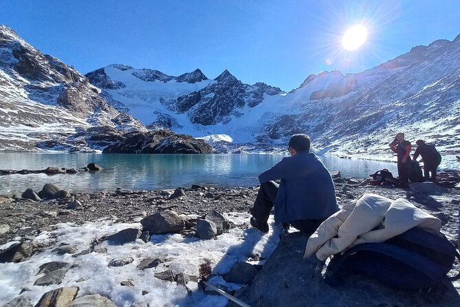 Small Group Trekking to Vinciguerra Glacier and Témpanos Lagoon - Physical Fitness Requirements