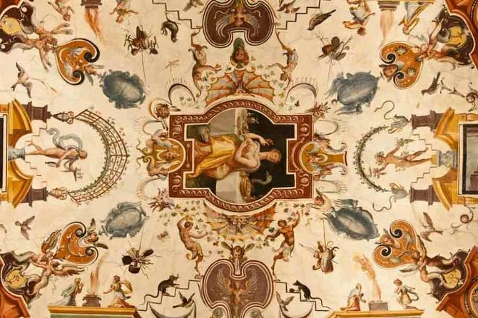 Small Group: Uffizi Gallery Fast Track Included - Accessibility