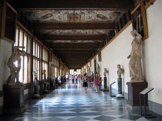 Small-Group: Uffizi & Walking Tour of Florence Skip the Line - Duration and Price