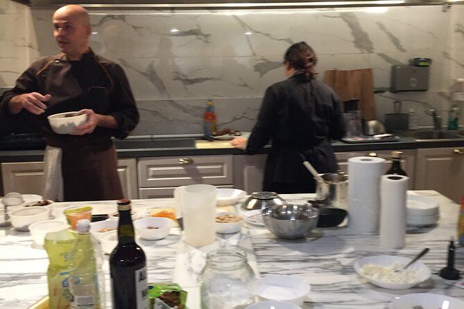 Small Group Vegan and Vegetarian Pasta Class in Florence - Creating Vegan Alternatives