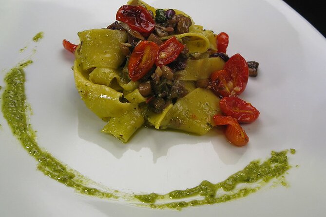 Small Group Vegan and Vegetarian Pasta Class in Florence - Connecting With Italian Culture