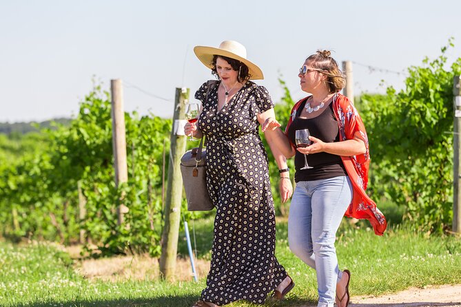 Small-Group Vineyard and Orchard Tour With Wine Tasting in Muscoda - Grape Growing and Winemaking Processes