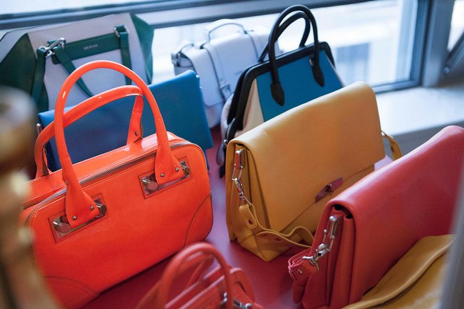 Small-Group Vintage Fashion Shopping Tour With a Style Coach - Expert Style Coaching