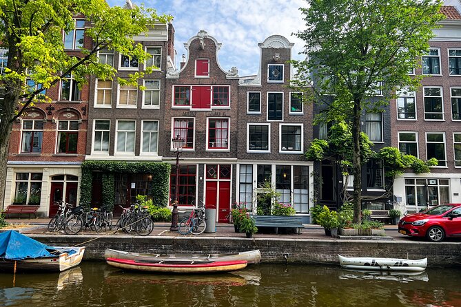Small Group Walking Tour in Amsterdam With Friendly and Fun Guide - Inclusions and Exclusions
