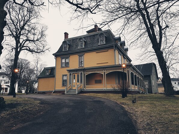 Small Group Walking Tour of Charlottetown Prince Edward Island - Meeting Point and Pickup Details
