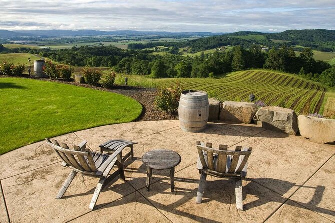 Small Group: Willamette Valley Wine Tour From Portland (Tasting Fees Included) - Accessibility and Additional Information