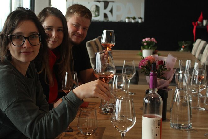 Small Group Wine Tour in Sumadija Wine Region - Personalized Winery Experiences