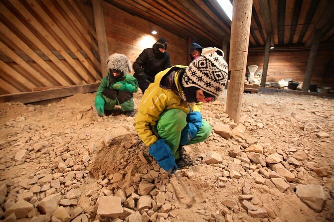 Small-Group Wintertime Amethyst Mine Visit From Rovaniemi - Professional Guide Included