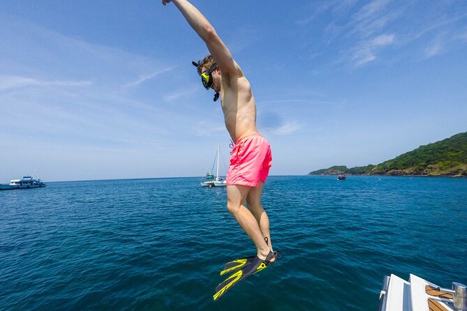 Small Groups of 20 People - Phi Phi & Bamboo Islands With Lunch - Tour Highlights