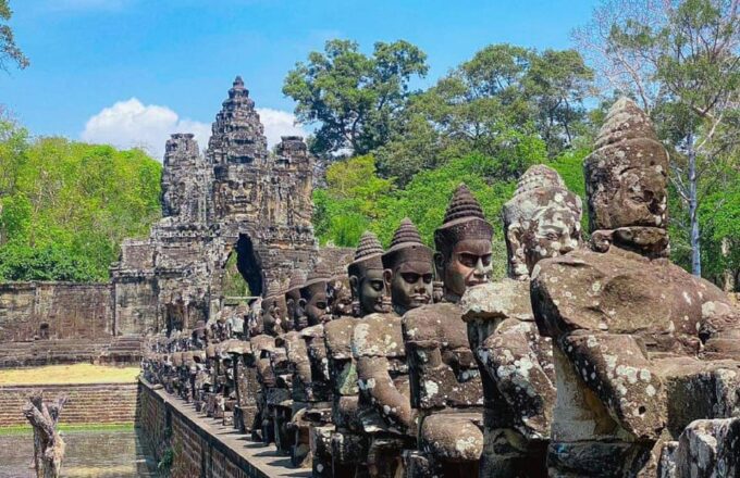 Small Tour Full Day - Small Group Guided Day Tour - Inclusions and Exclusions