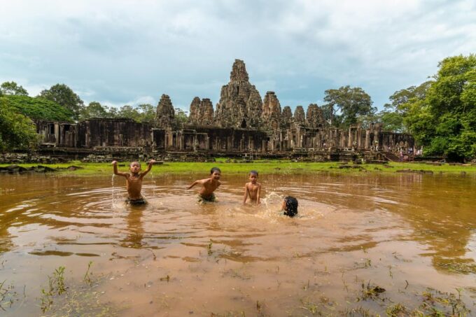 Small Tour Group + Sun Rise 12$ / 1pax - Suitability