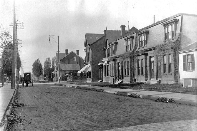 Smartphone Audio Driving Tour Between Bracebridge & Toronto - Discovering Muskokas Wonders
